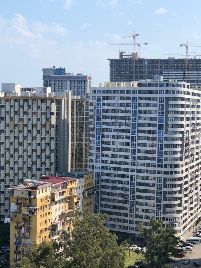 Orange Home Hotel バトゥーミ エクステリア 写真